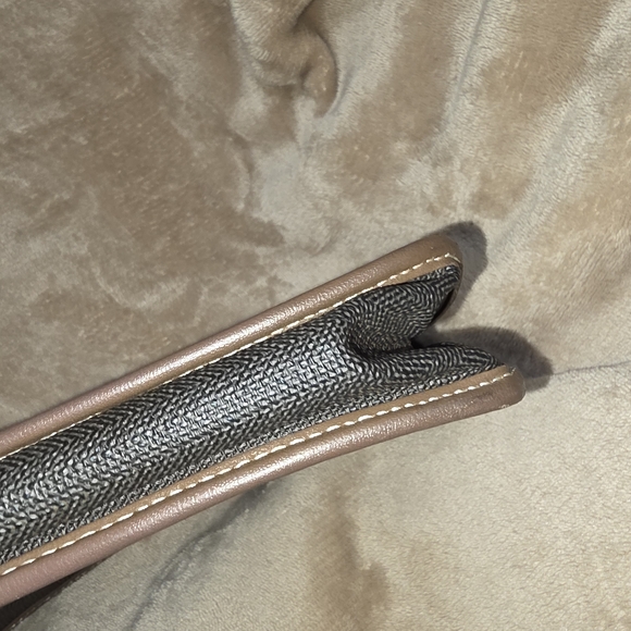 Dunhill Men's Clutch - Picture 4 of 9